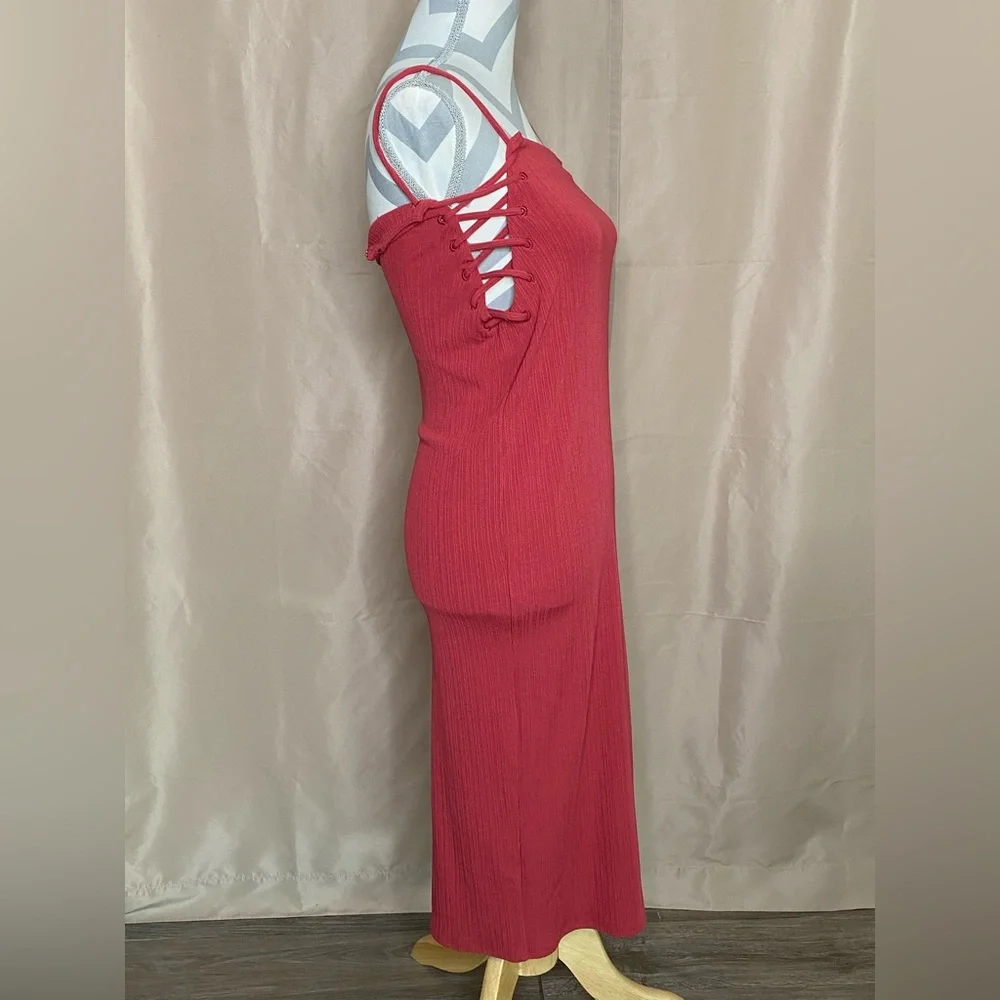 New NBD XS Bodycon Dress - Picture 3 of 8